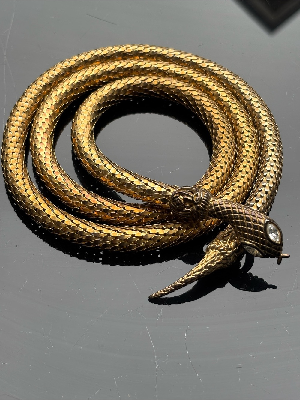 Vintage Gold Tone Metal Mesh Snake Belt /Necklace Serpent Lariat Unsigned